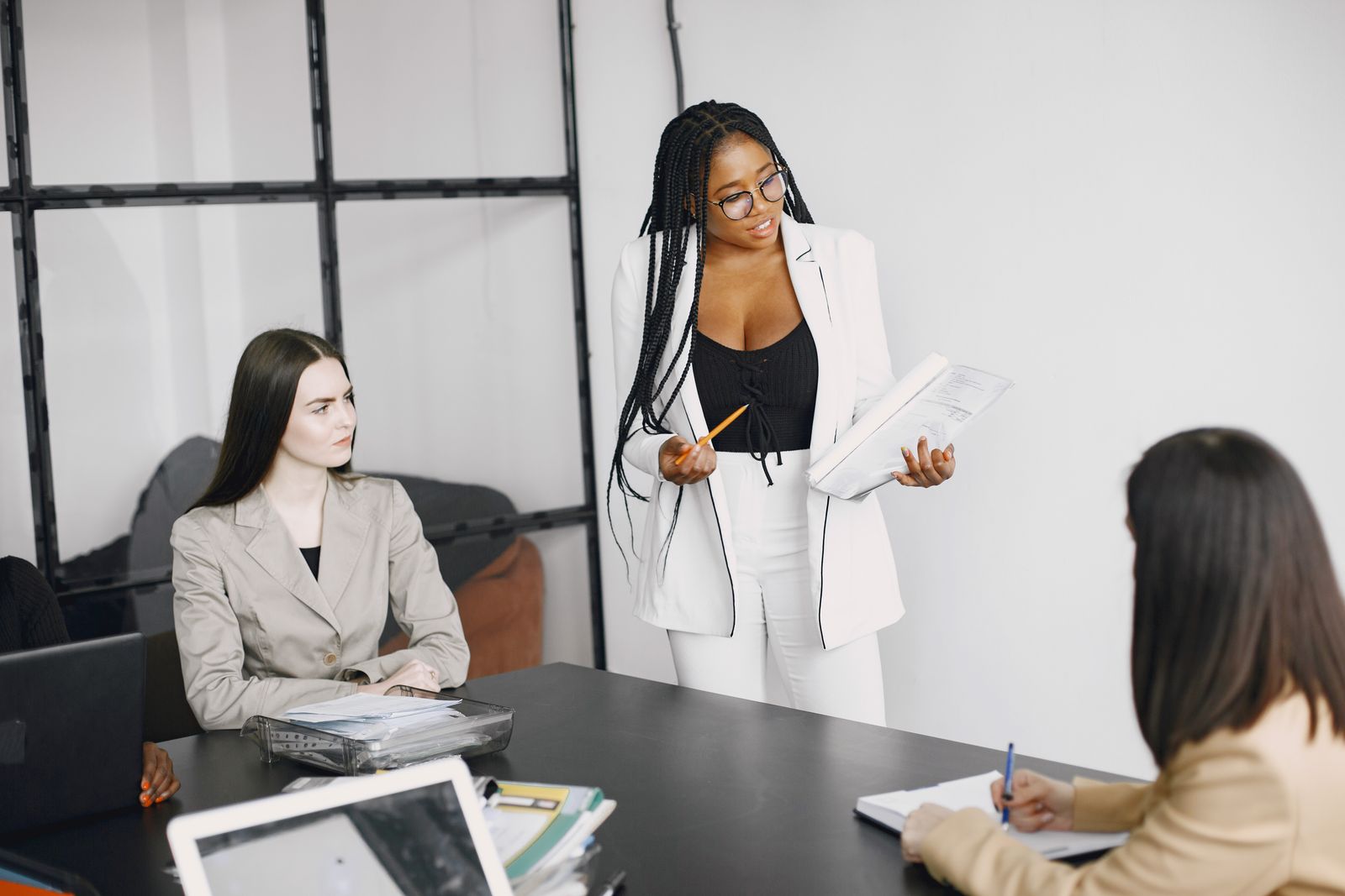 Professionnelles réunies lors d’un atelier en entreprise